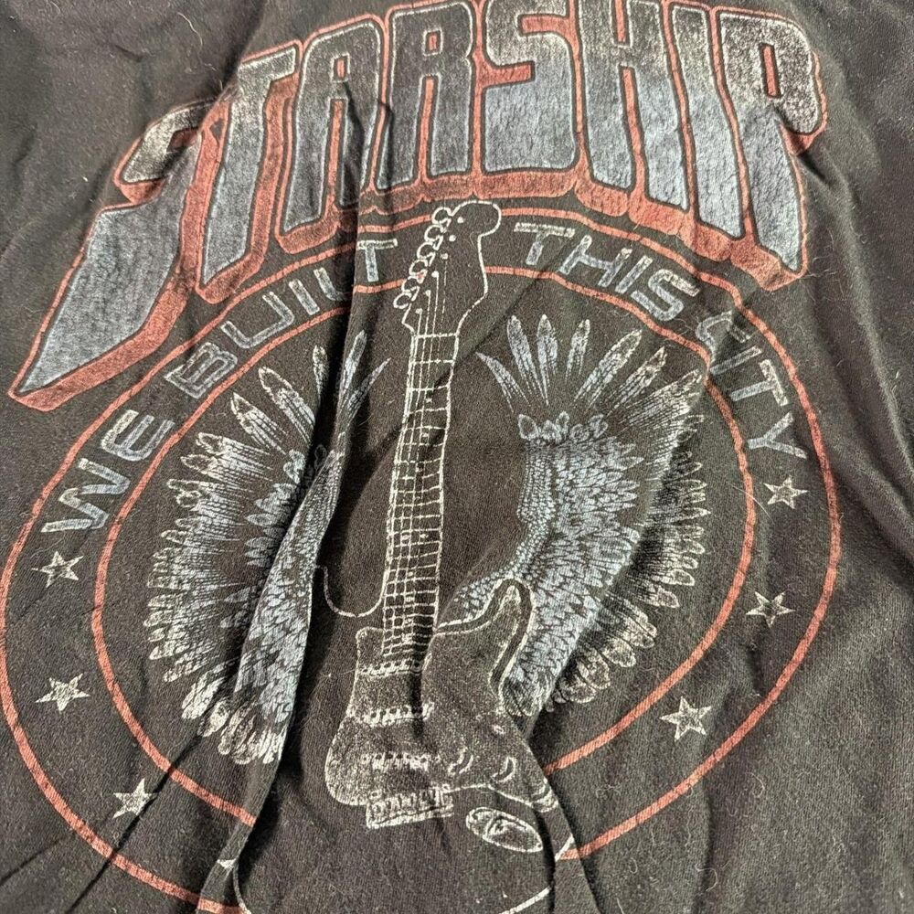 District Men's Black T-shirt